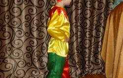 Продам: Карнавальный костюм Петрушки для мальчика в Старом Осколе - объявление №1087030
