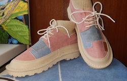 Продам: Ботинки женские. в Владивостоке - объявление №129926