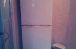 Продам: Холодильник неисправный двух камерный LG в Зее - объявление №154621