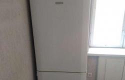 Холодильник Indesit 279 литров 1.75 метра в Волжском - объявление №1577885