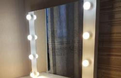Зеркало гримерное с лампами в Сыктывкаре - объявление №1599113