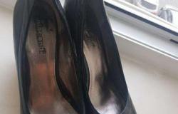 Туфли женские 38 размер черные в Омске - объявление №1631273