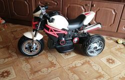 Продам: Детский мотоцикл на аккумуляторе  в Орле - объявление №163371