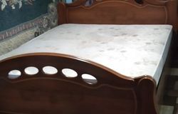 Продам: 2х спальняя кровать с матрасом. в Курганинске - объявление №163656