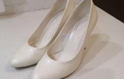 Туфли белые 38 свадебные в Пскове - объявление №1710789