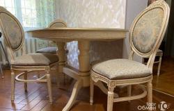 Стол и 4 стула в Владикавказе - объявление №1713017
