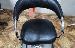 Предлагаю: Парикмахерское кресло  в Тюмени - объявление №180663