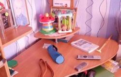 Письменный стол для школьника бу в Омске - объявление №1826452