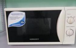 Микроволновая печь бу Horizont 20MW700-1378BGW в Пскове - объявление №1851810