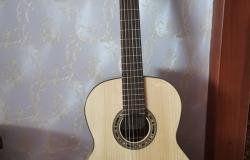 Продам: Продам гитару в Челябинске - объявление №1869886