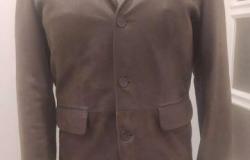 Замшевый мужской пиджак на трех пуговицах в Архангельске - объявление №1877264