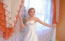 Свадебное платье атлас в Краснодаре - объявление №1878358