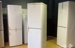 Холодильник Indesit на Гарантии в Пскове - объявление №1911643