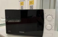 Микроволновая печь Samsung ME81KRW-1, лот 285069 в Брянске - объявление №1956593
