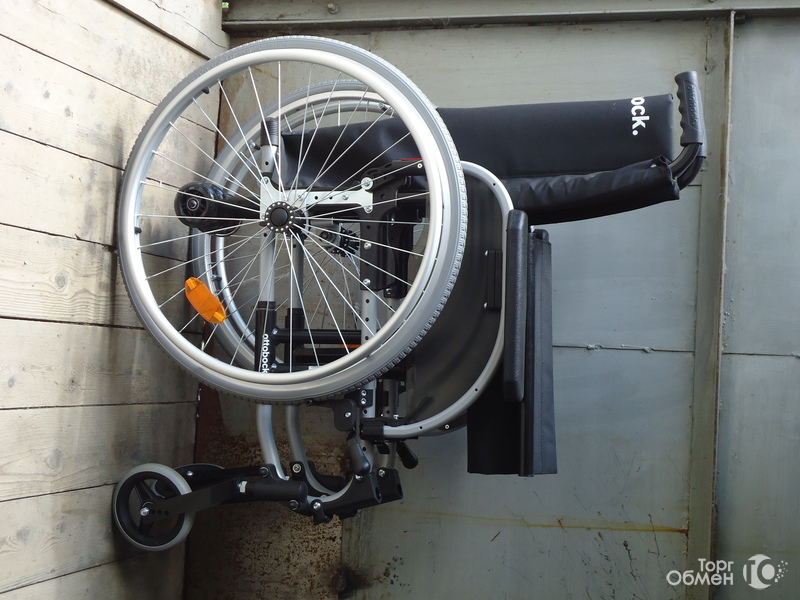 Продам  инвалидную  коляску  - Фото 1