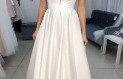 Свадебное платье 44-46 бу в Вологде - объявление №2011260