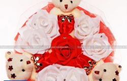 Красный букет из игрушек с мишками и розочками в Красноярске - объявление №2044532