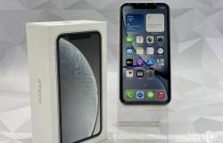 Apple iPhone Xr, 64 ГБ, отличное в Барнауле - объявление №2047435