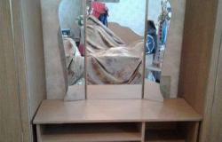 Столик туалетный с зеркалом, стульчик в подарок в Ростове-на-Дону - объявление №2051387