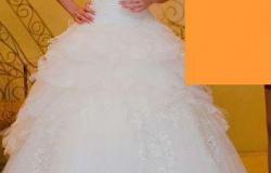 Свадебное платье размер 42-44 в Сыктывкаре - объявление №2053981