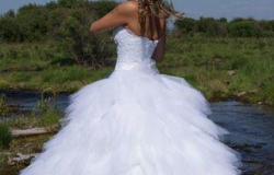 Продаю свадебное платье в Иркутске - объявление №2079299
