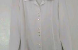 Блузка белая в Великом Новгороде - объявление №2083571