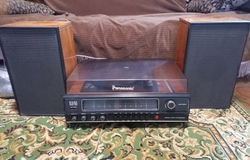 Продам: Проигрыватель Вега 323 с 2 колонками в Саратове - объявление №2092257