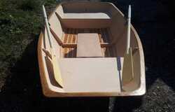 Продам: Лодка прогулочная новая очень крепкая в Евпаторие - объявление №2092412