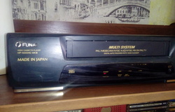 Продам: Видеомагнитофон в Оренбурге - объявление №2092481