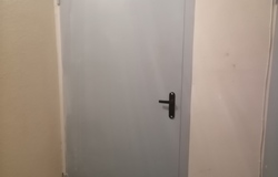 Продам: Входная металлическая дверь  в Саратове - объявление №215196