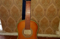 Продам: 6 струнная гитара, бу у 1 лица в Оренбурге - объявление №218973