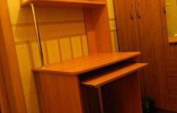 Продам: Продам компьютерный стол в Хабаровске - объявление №39175