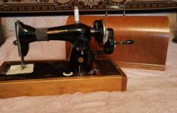 Продам: Швейная машинка, подольская, в хорошем состоянии, рабочая в Балашове - объявление №948691