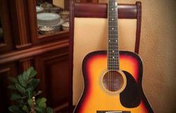 Продам: Акустическая гитара Colombo в отличном состоянии в Астрахани в Астрахани - объявление №96854